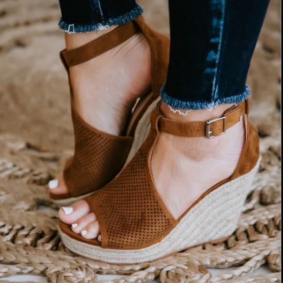 Marc Fisher Annie Camel Leather Platform Espadrille Wedge Sandal Women’s Sz 8.5 - Picture 2 of 10